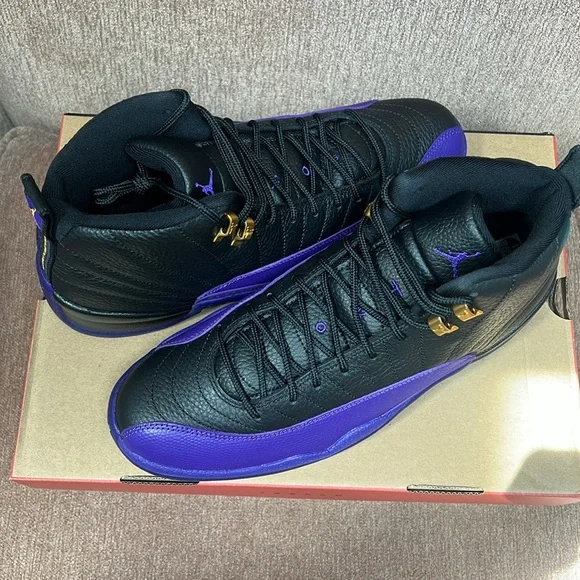 Jordan AJ12 Retro Black/Field Purple CT8013-057 - Picture 2 of 7